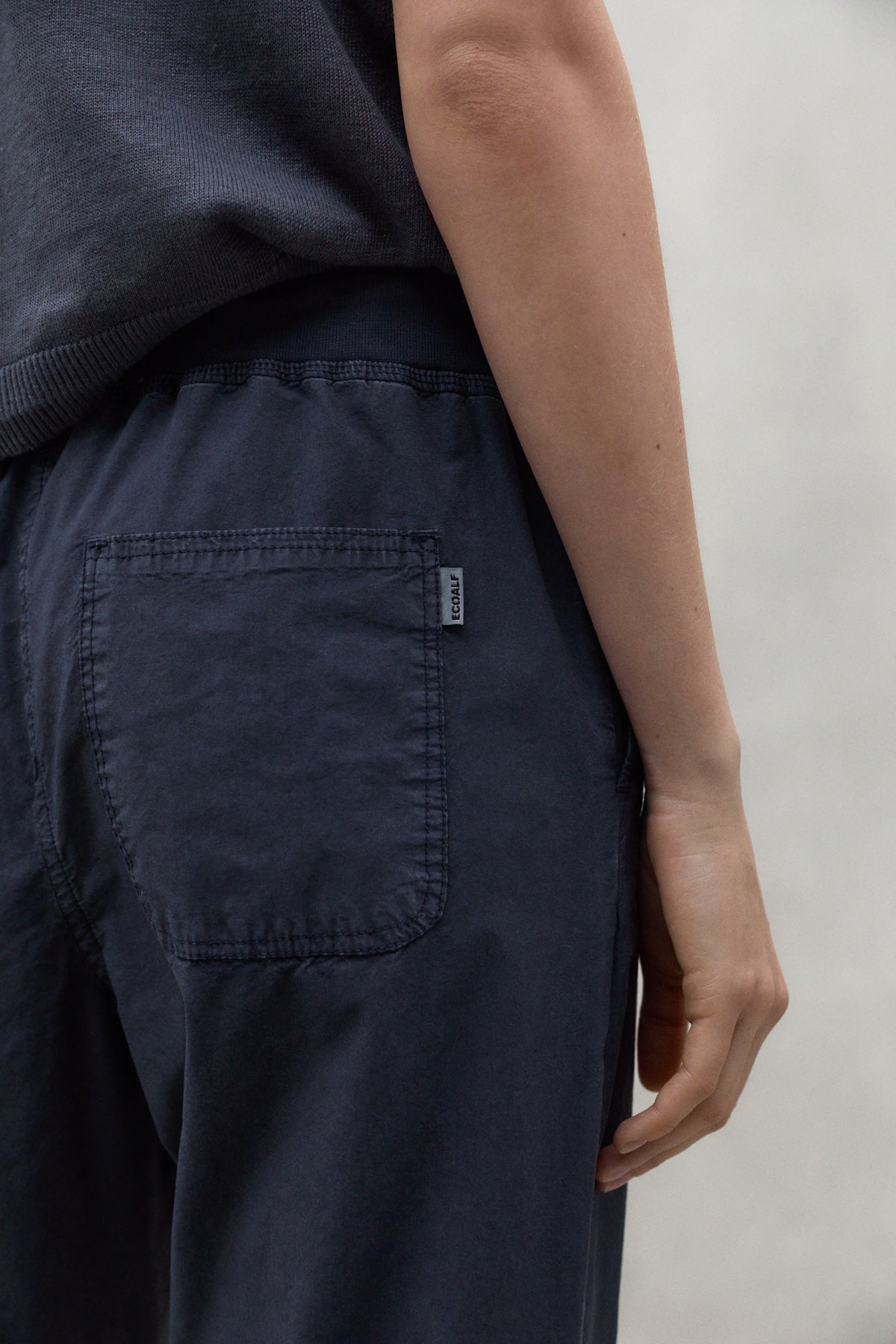 PANTALONES GANGES AZUL MARINO