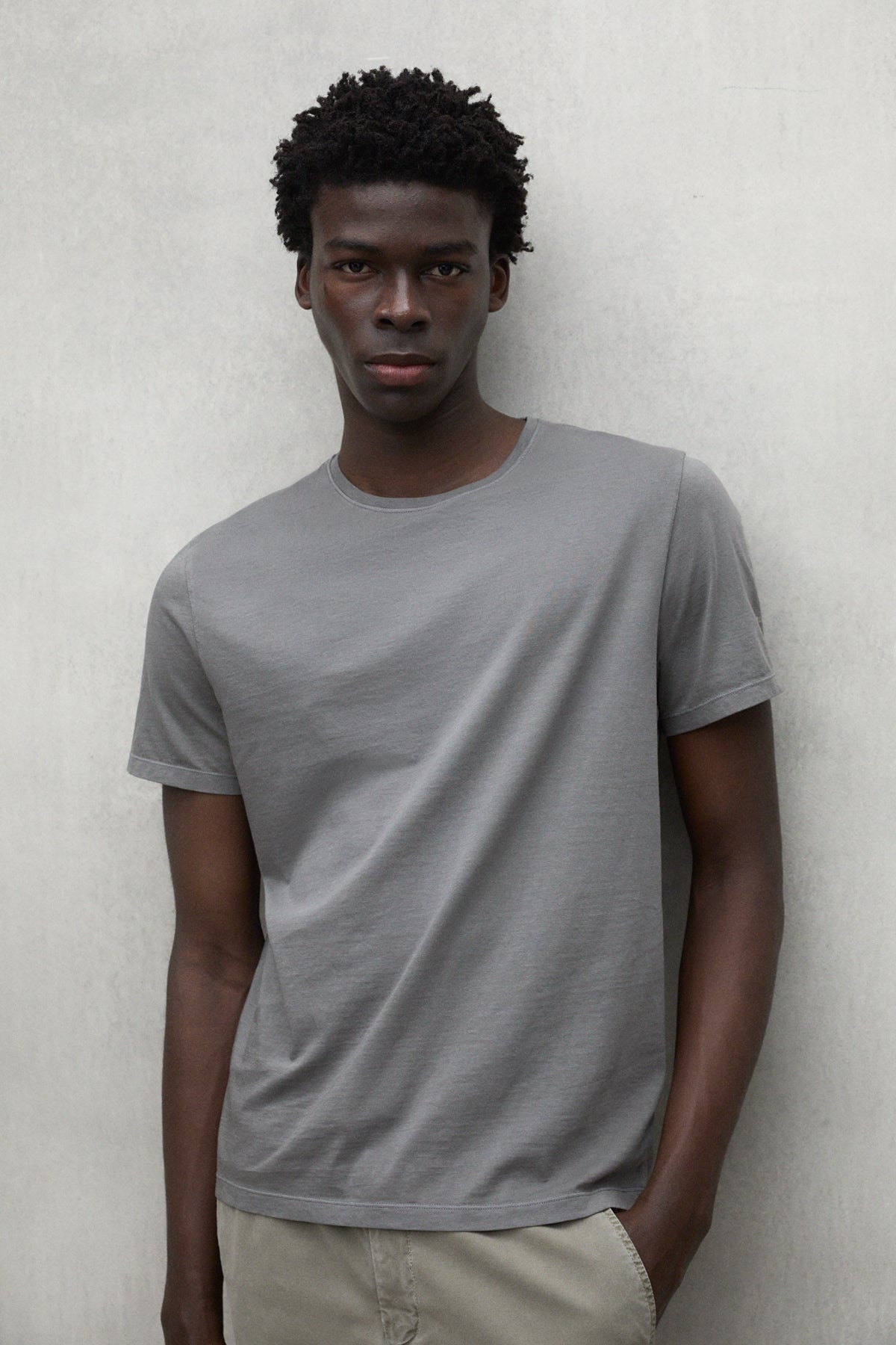 T-SHIRT VENT GRIS FONCÉ