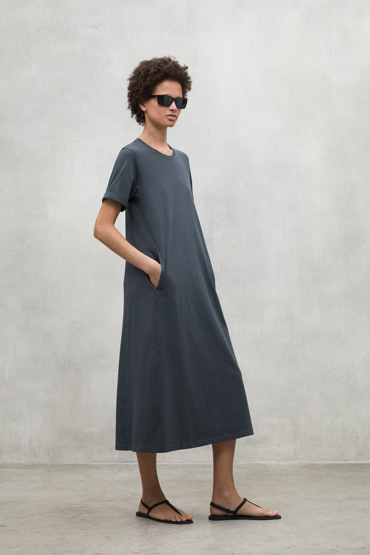 ROBE ARGENTO GRIS FONCÉ